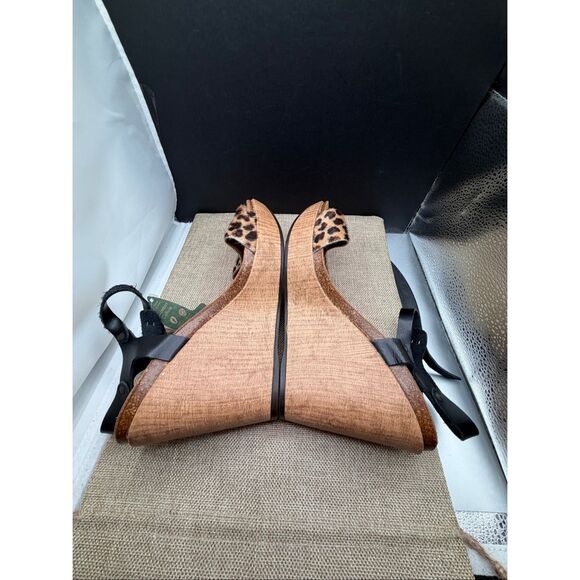 BioStep Wedges Leopard Print Pony Hair with Black Leather Strap Size 6 - Picture 5 of 8